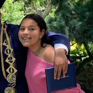 Meet your Posher, Anabel